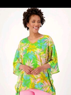 Belle by Kim Gravel Woven Aloha Poncho Hawaiian Palms - XS